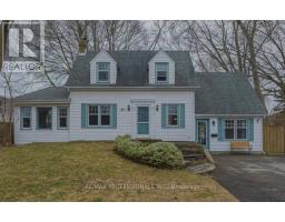 10 BROADVIEW AVENUE, Mississauga, Ontario