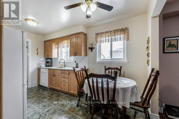 917 Maple Avenue, Milton, Ontario  L9T 3X6 - Photo 14 - W12467196