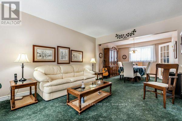917 Maple Avenue, Milton, Ontario  L9T 3X6 - Photo 6 - W12467196