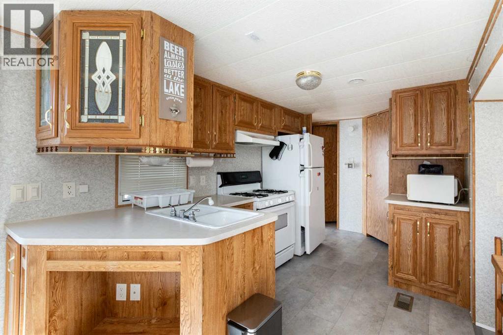 83 Points West Resort, Sylvan Lake, Alberta  T4S 1T3 - Photo 18 - A2212224