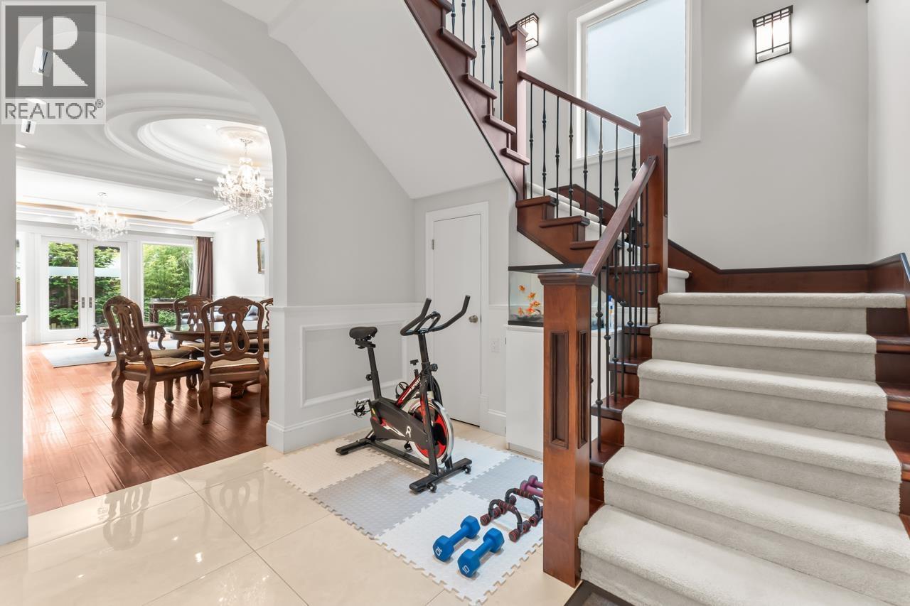 6360 Steele Court, Richmond, British Columbia  V7E 4G7 - Photo 4 - R3059311