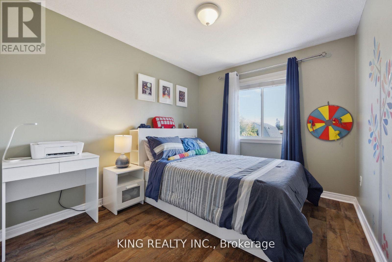 111 Donald Bell Drive, Hamilton, Ontario  L0R 1C0 - Photo 22 - X12467183