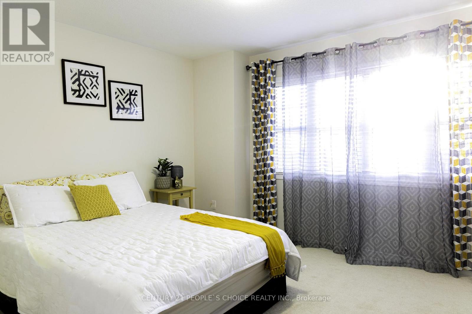335 Falling Green Crescent, Kitchener, Ontario  N2R 0G4 - Photo 22 - X12467200