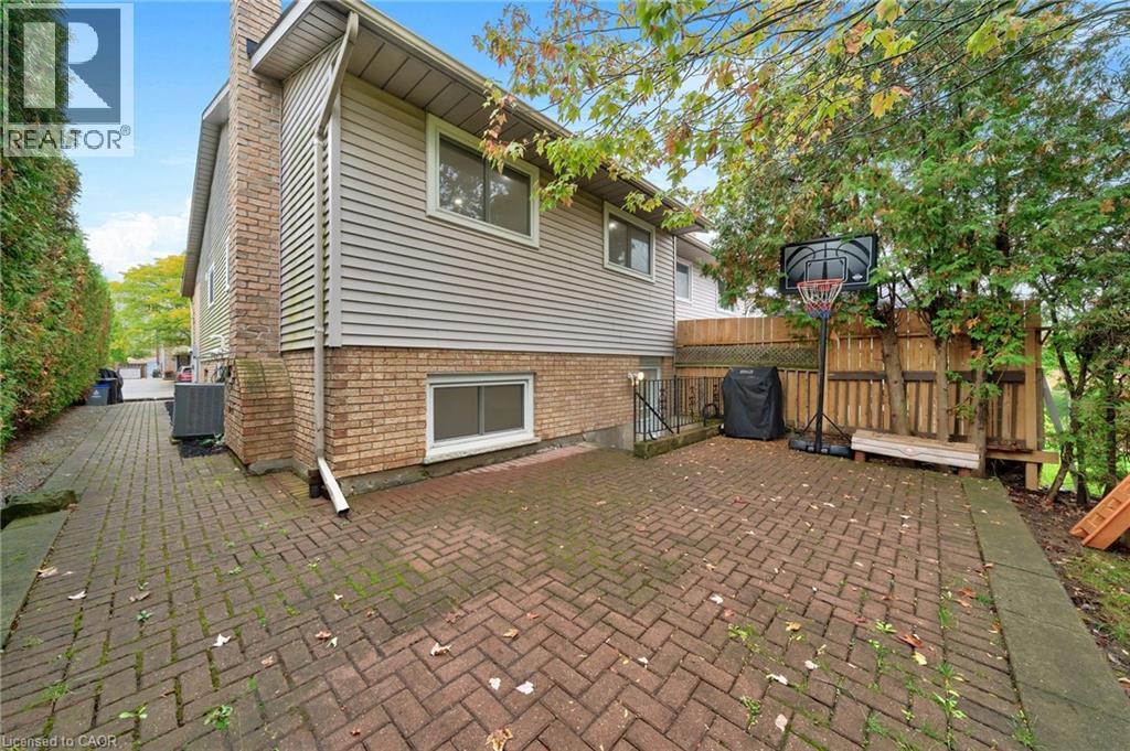 15 Heritage Court, St. Catharines, Ontario  L2S 3H7 - Photo 32 - 40779549