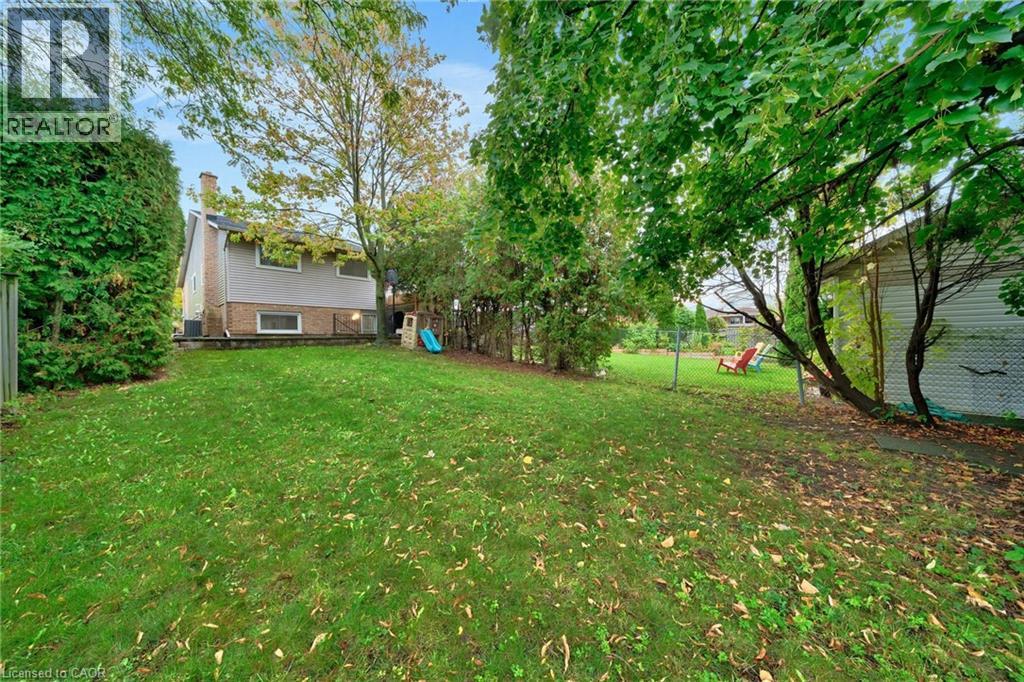 15 Heritage Court, St. Catharines, Ontario  L2S 3H7 - Photo 35 - 40779549