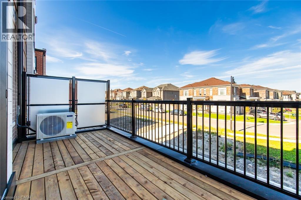 70 Kenesky Drive Unit# 33, Waterdown, Ontario  L0R 2H7 - Photo 22 - 40779597