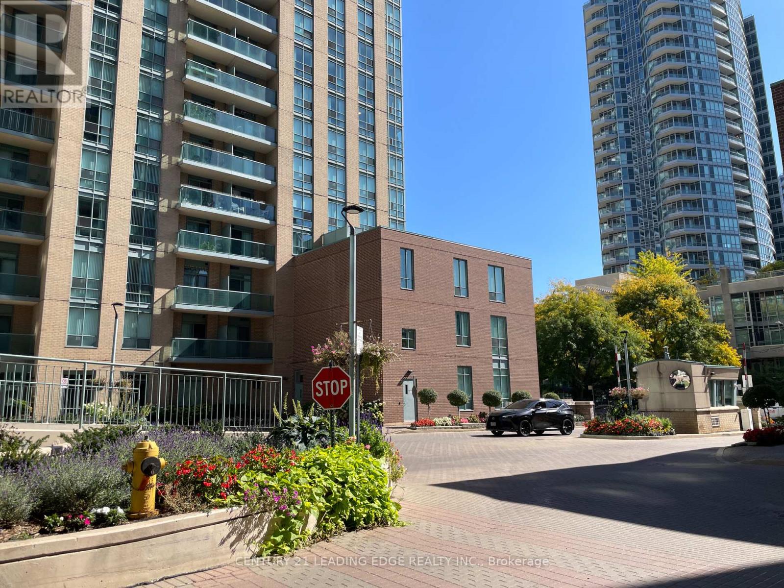 706 - 22 Olive Avenue, Toronto, Ontario  M2N 7G6 - Photo 2 - C12466443