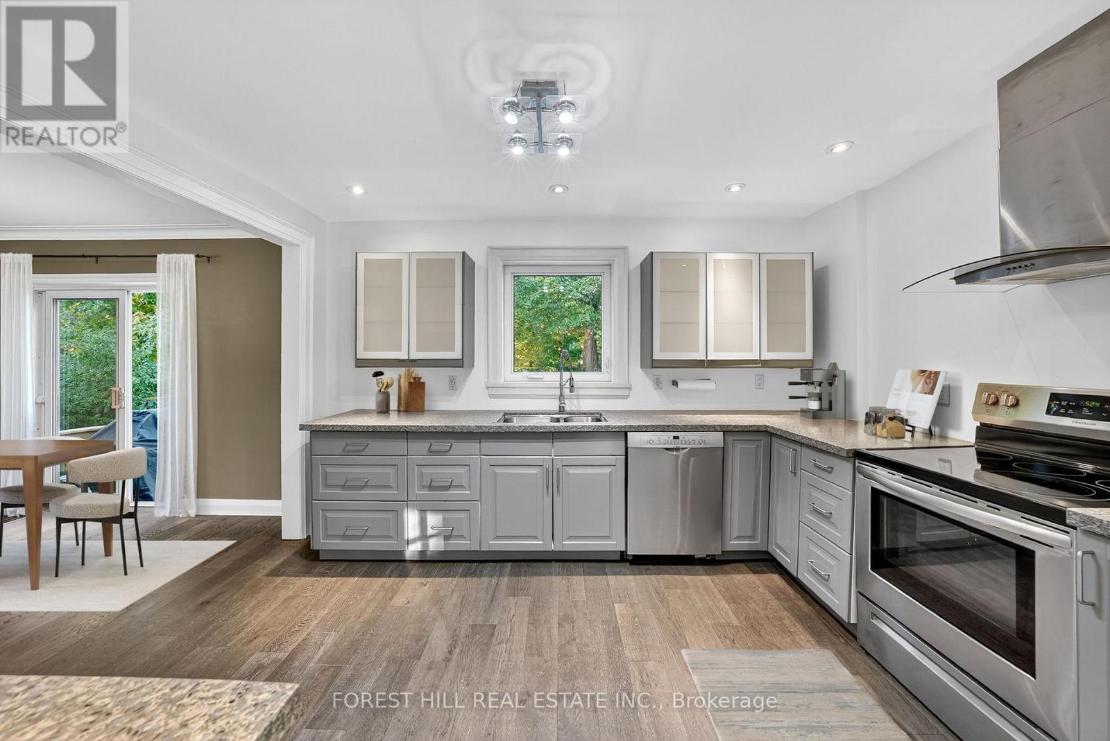 41 Cliffside Drive, Toronto, Ontario  M1N 1K9 - Photo 8 - E12466734