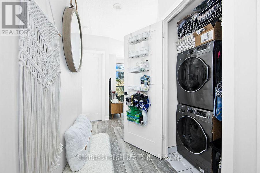 406 - 120 Homewood Avenue, Toronto, Ontario  M4Y 2J3 - Photo 14 - C12467213