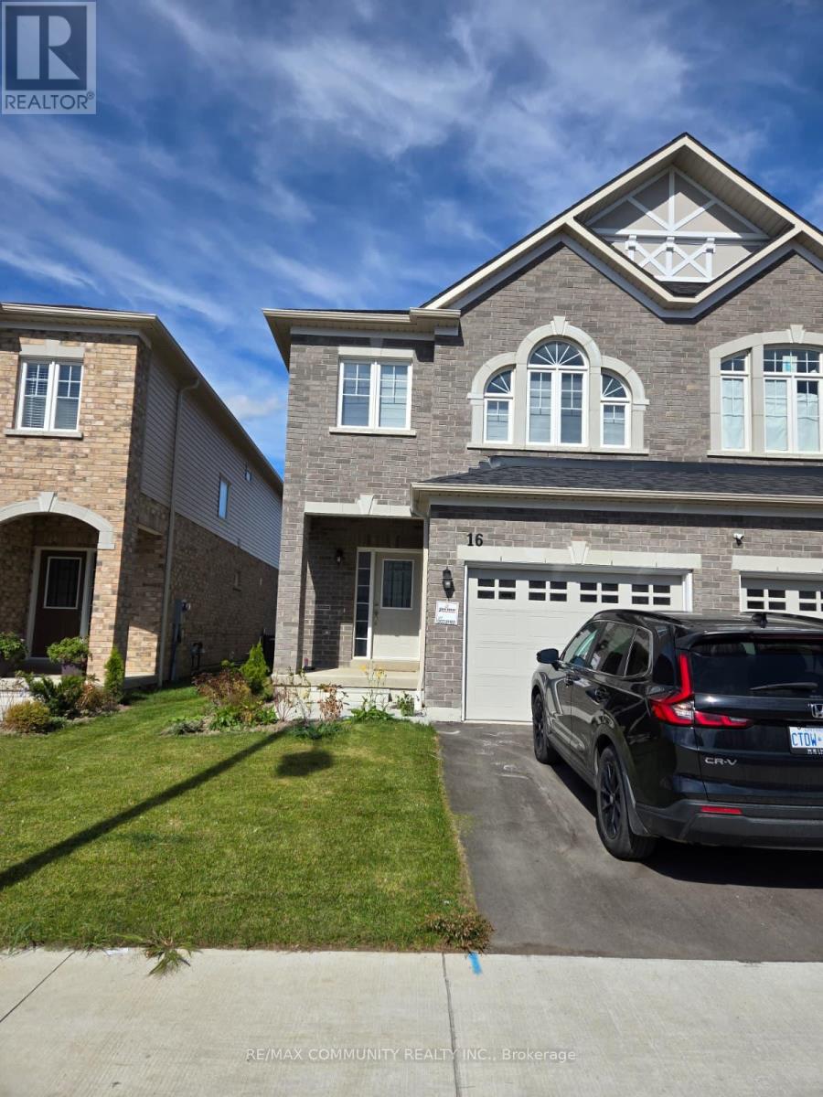 16 Denny Street, Ajax, Ontario  L1Z 0S3 - Photo 2 - E12467206