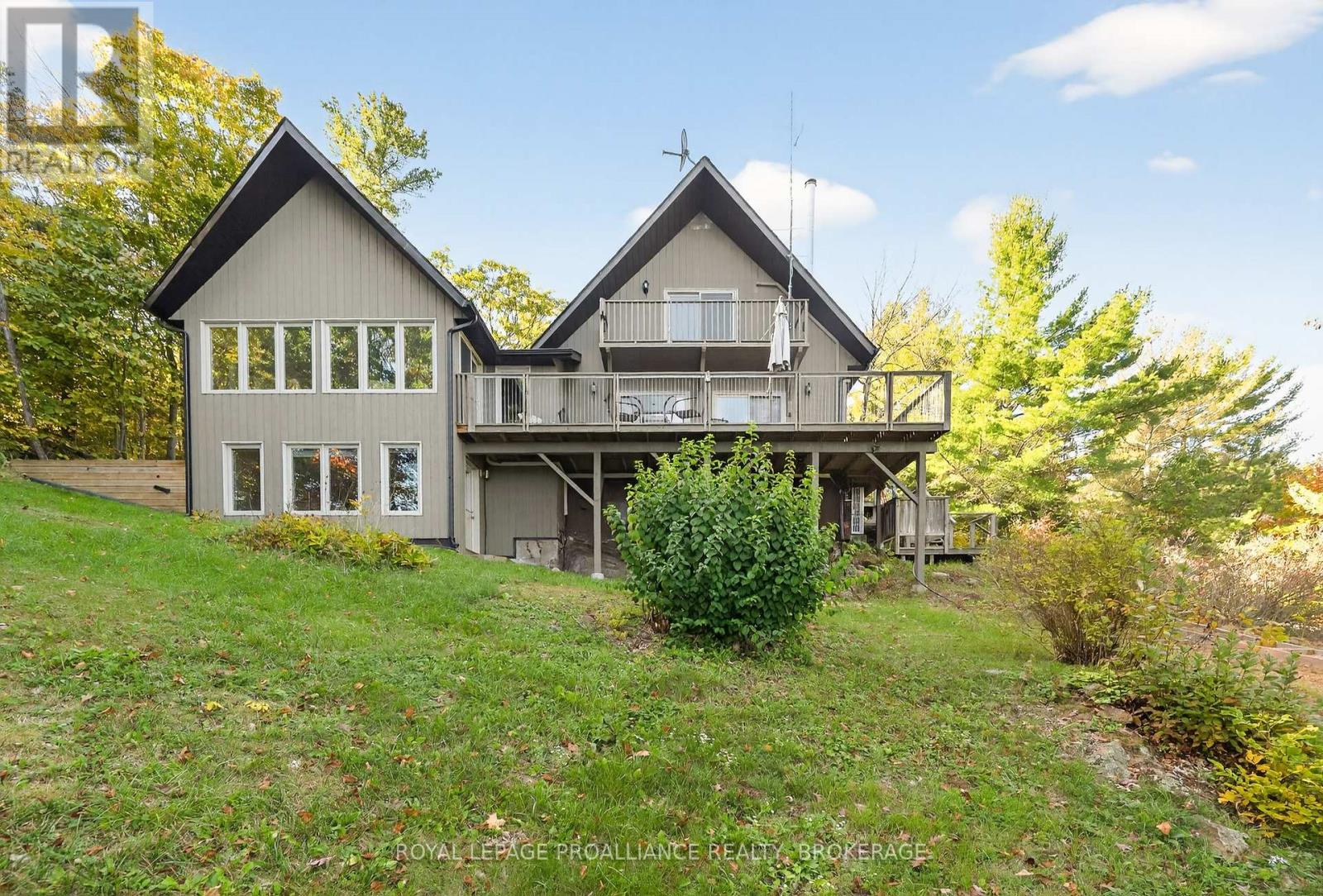 111 Big Hill Road, Front Of Leeds & Seeleys Bay, Ontario  K0H 2N0 - Photo 37 - X12431518