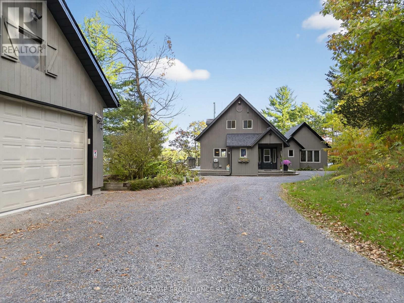 111 Big Hill Road, Front Of Leeds & Seeleys Bay, Ontario  K0H 2N0 - Photo 4 - X12431518