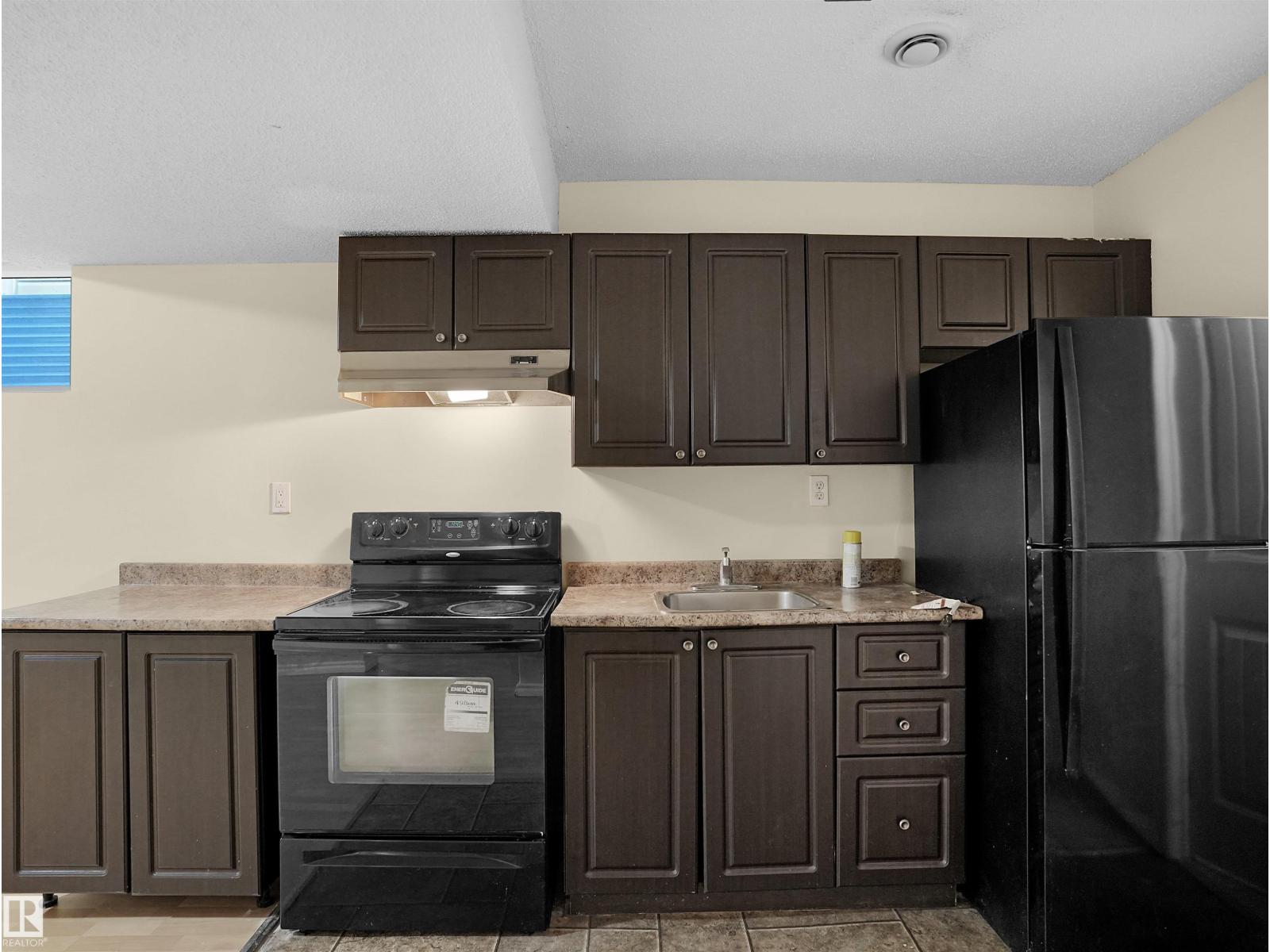 2005 32a St Nw, Edmonton, Alberta  T6T 0L6 - Photo 47 - E4462422