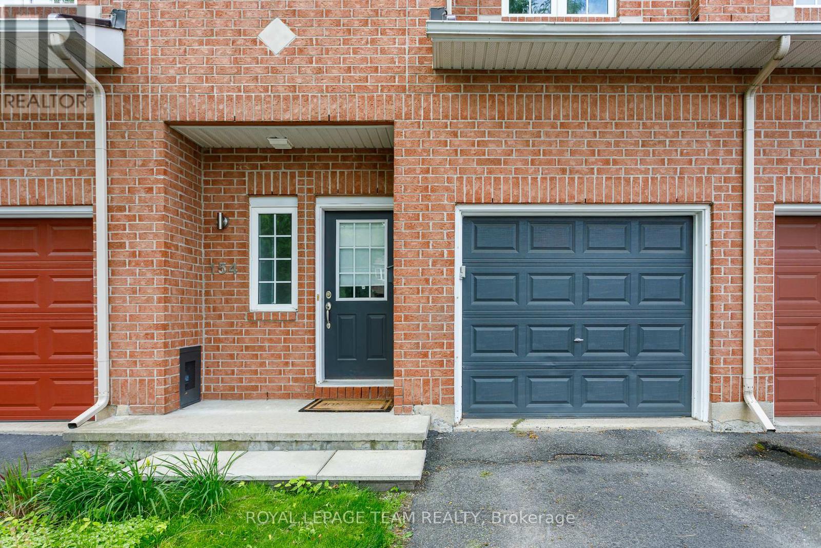 154 Sawmill Private, Ottawa, Ontario  K1V 2E1 - Photo 2 - X12467244