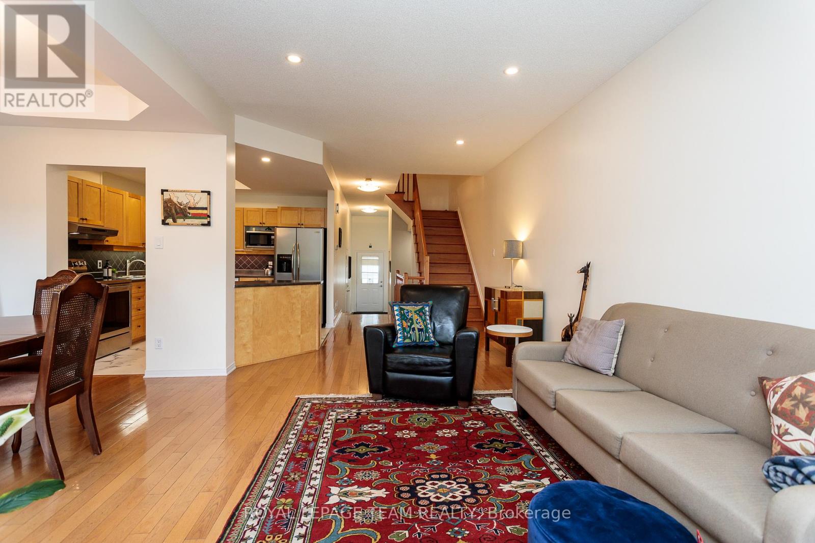 154 Sawmill Private, Ottawa, Ontario  K1V 2E1 - Photo 6 - X12467244