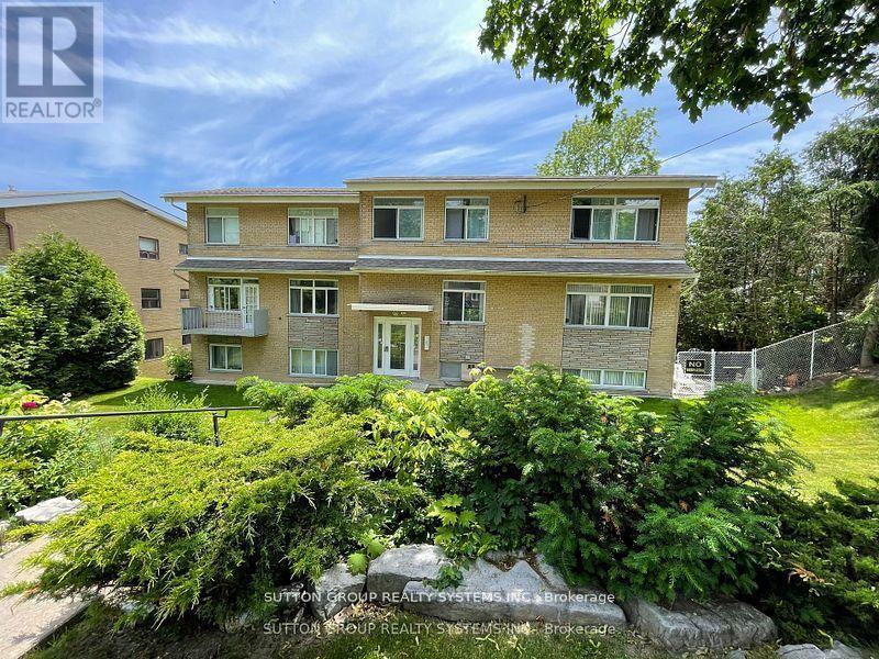 6 - 31 CANNON ROAD, Toronto, Ontario