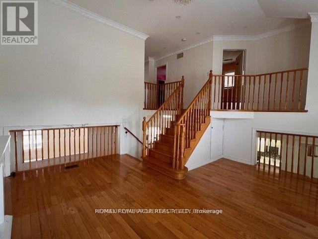 34 Westbrook Avenue, Brampton, Ontario  L6P 2H1 - Photo 12 - W12467223