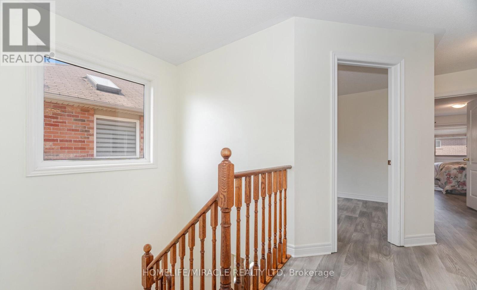 31 Hollingsworth Circle, Brampton, Ontario  L7A 0J7 - Photo 22 - W12467231