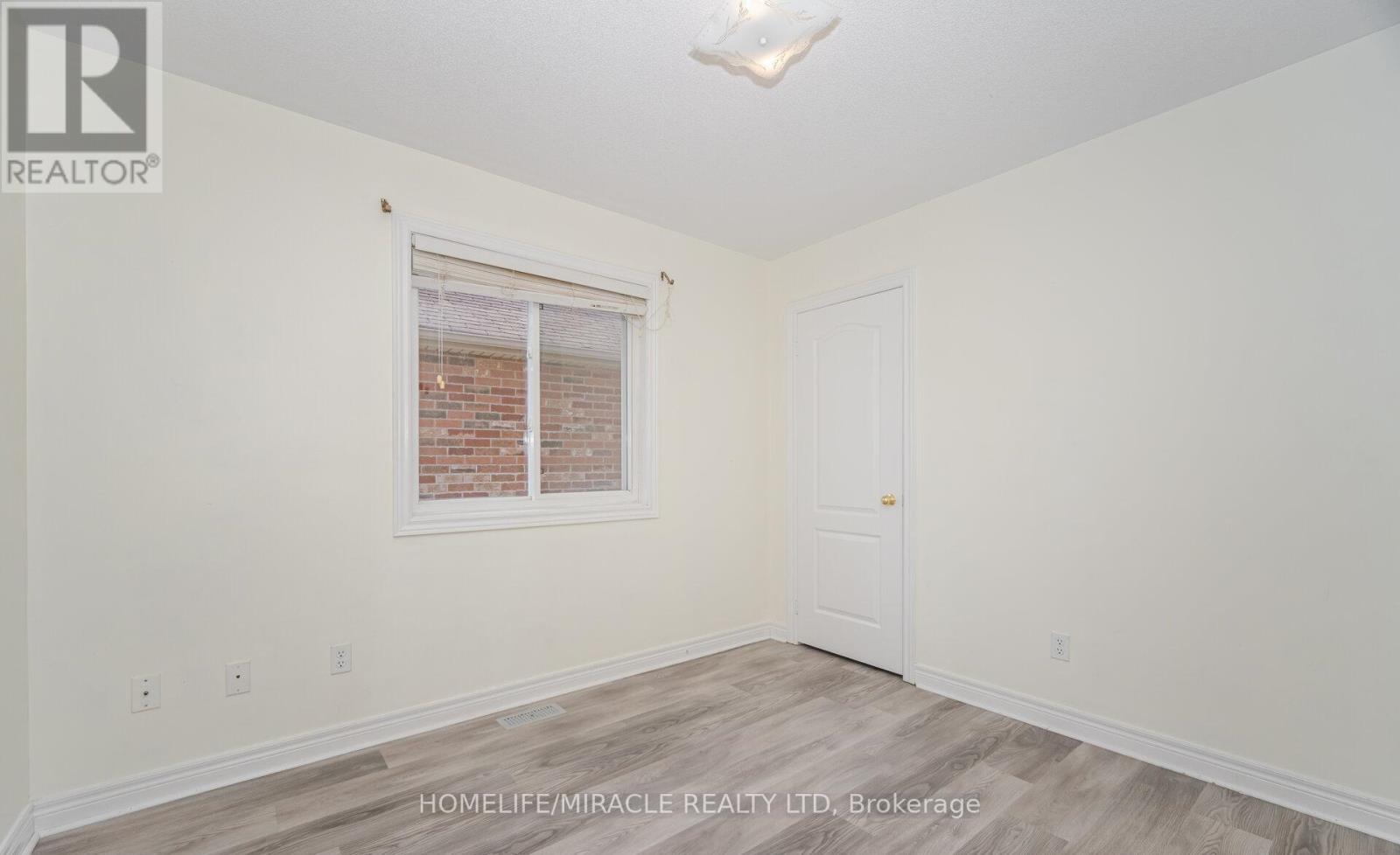 31 Hollingsworth Circle, Brampton, Ontario  L7A 0J7 - Photo 32 - W12467231