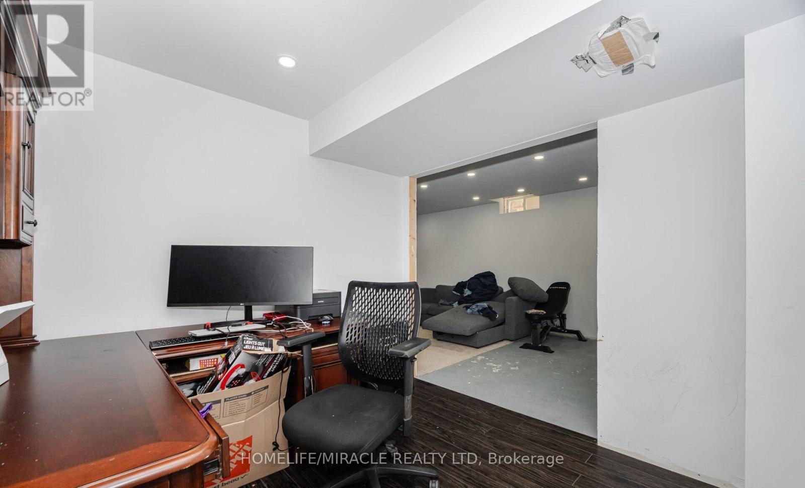 31 Hollingsworth Circle, Brampton, Ontario  L7A 0J7 - Photo 39 - W12467231