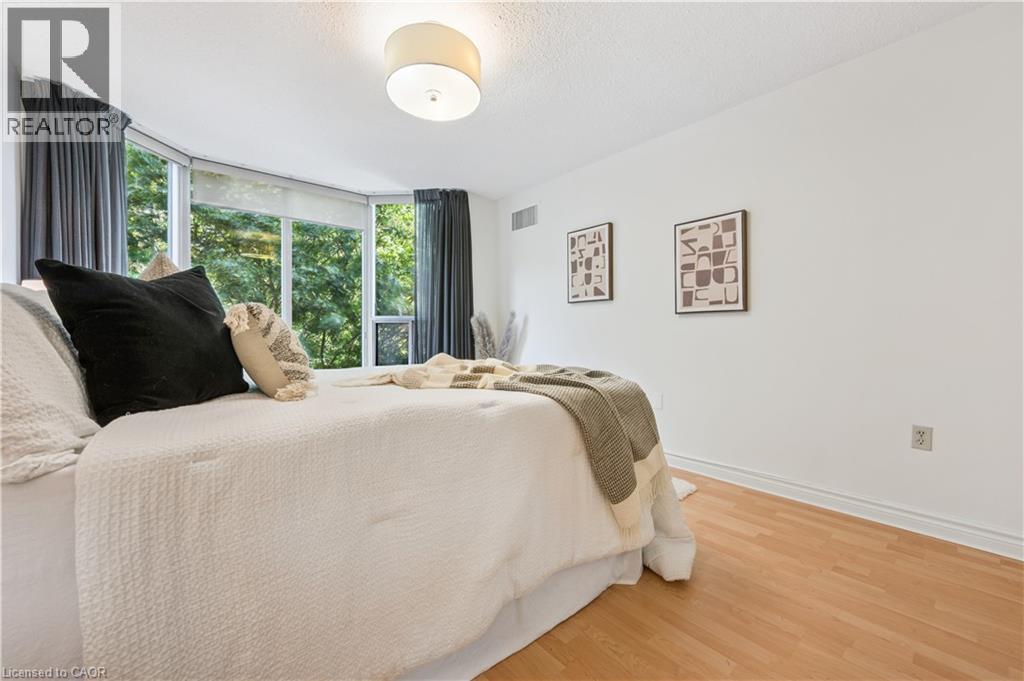 2121 Lakeshore Road Unit# 401, Burlington, Ontario  L7R 1C9 - Photo 20 - 40778619