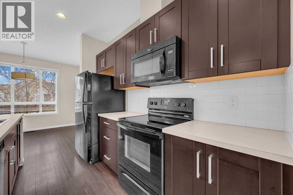 690 Copperpond Boulevard Se, Calgary, Alberta  T2Z 0L2 - Photo 6 - A2264136