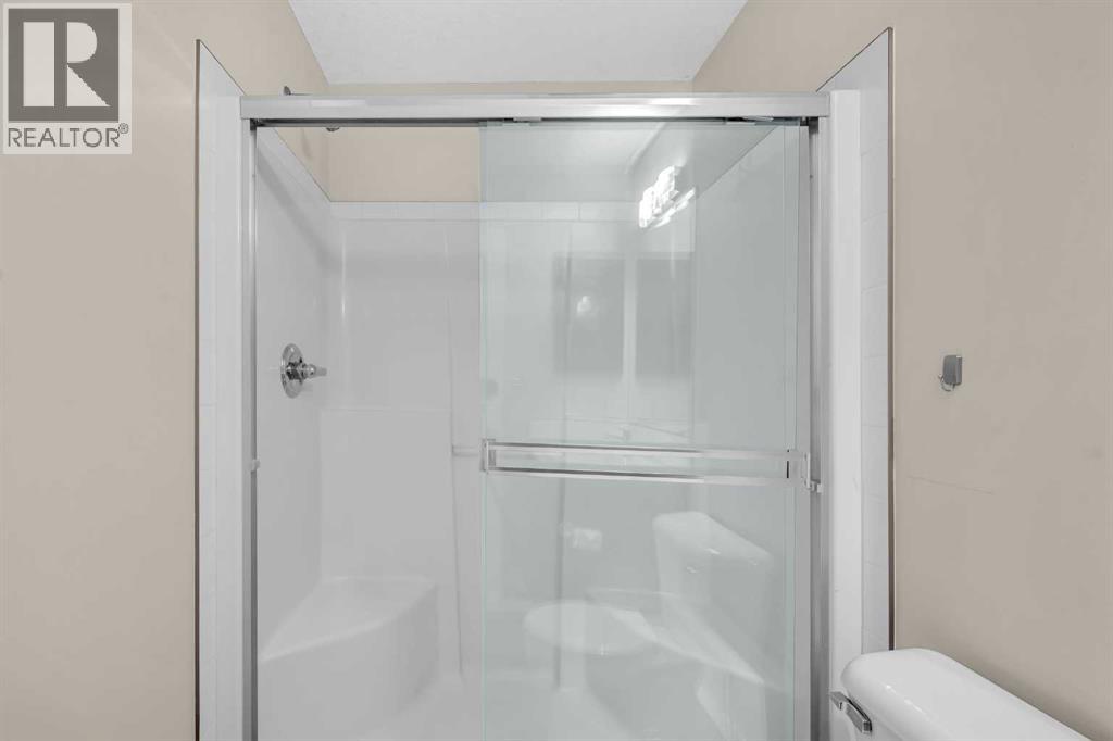 690 Copperpond Boulevard Se, Calgary, Alberta  T2Z 0L2 - Photo 28 - A2264136