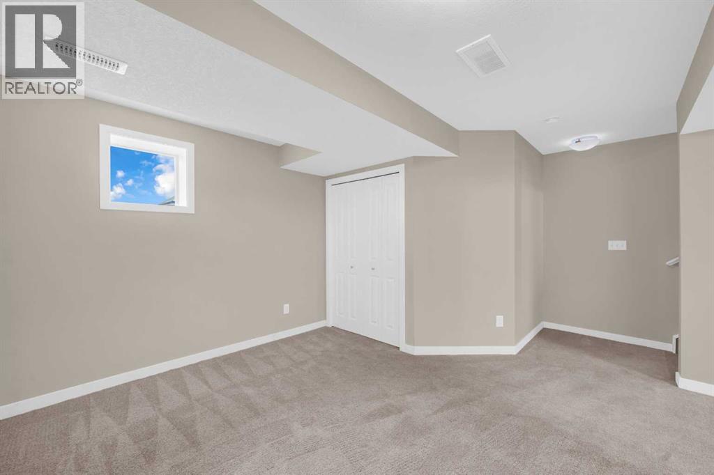 690 Copperpond Boulevard Se, Calgary, Alberta  T2Z 0L2 - Photo 37 - A2264136