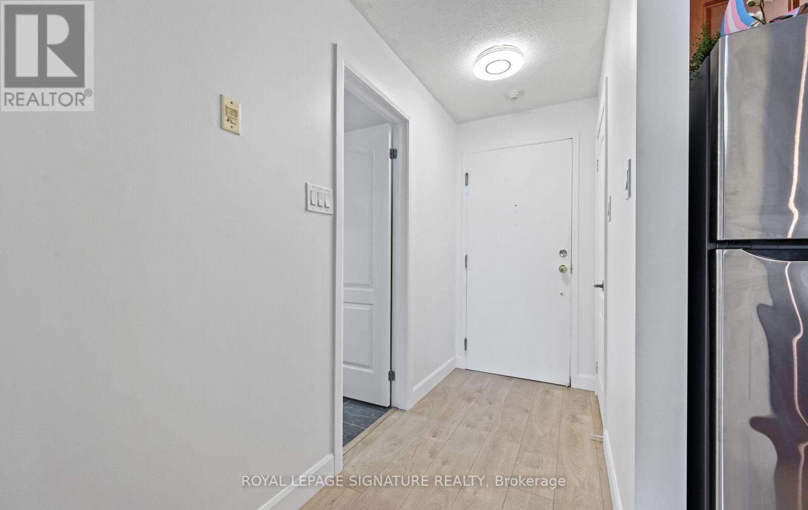 1105 - 135 James Street S, Hamilton, Ontario  L8P 2Z6 - Photo 14 - X12467037