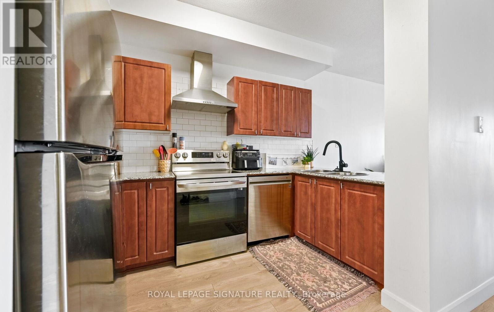 1105 - 135 James Street S, Hamilton, Ontario  L8P 2Z6 - Photo 21 - X12467037