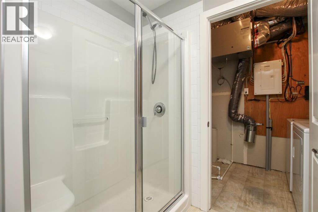 102, 43 Reid Court, Sylvan Lake, Alberta  T4S 0L9 - Photo 21 - A2262883