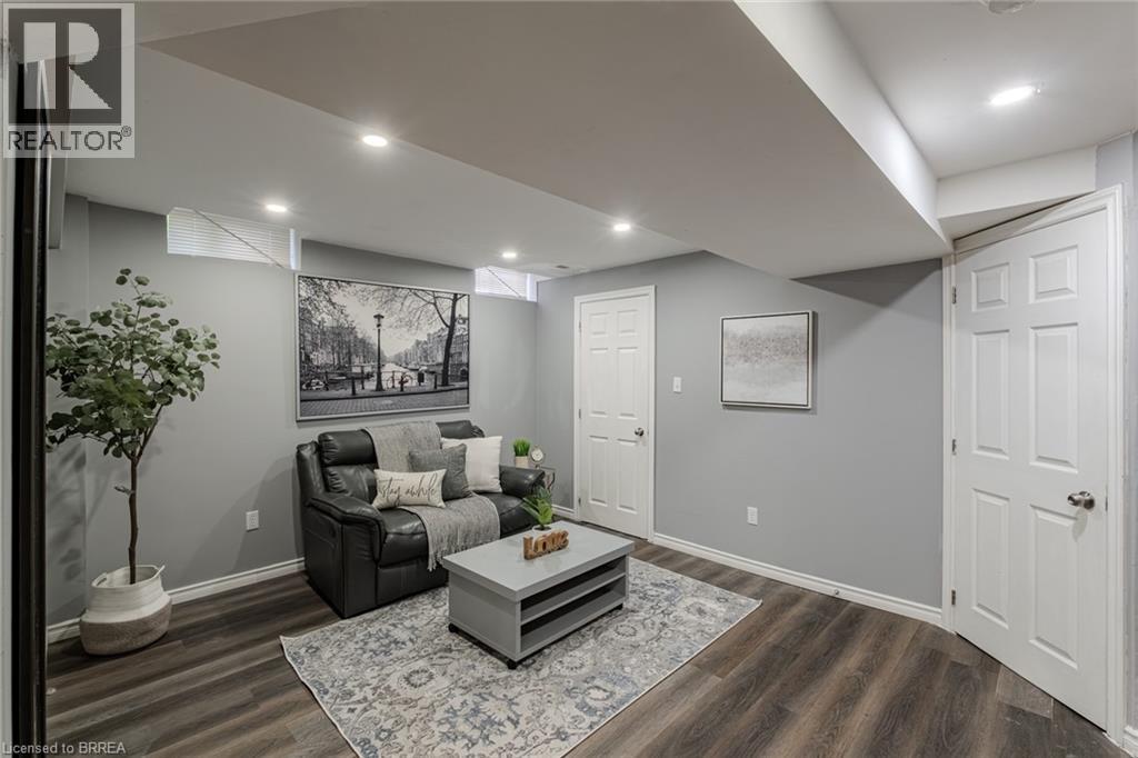 190 Osborn Avenue, Brantford, Ontario  N3T 6S7 - Photo 29 - 40778341
