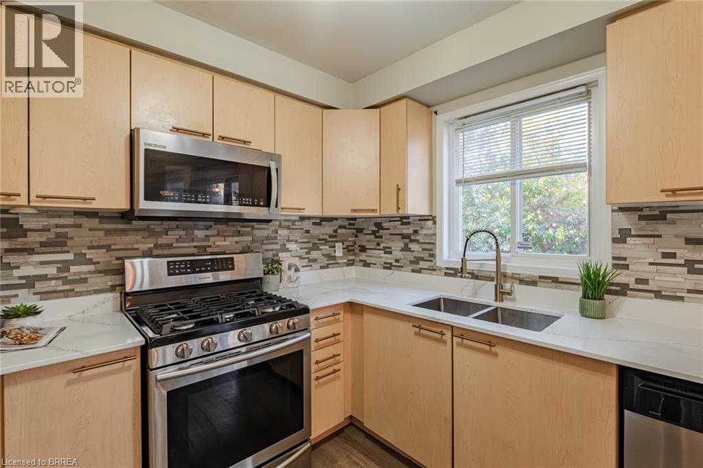 190 Osborn Avenue, Brantford, Ontario  N3T 6S7 - Photo 17 - 40778341