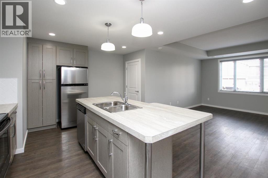 102, 43 Reid Court, Sylvan Lake, Alberta  T4S 0L9 - Photo 10 - A2262883
