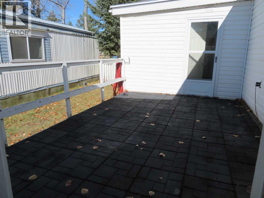 13 Westwood Court, Innisfail, Alberta  T4G 1S2 - Photo 17 - A2265149