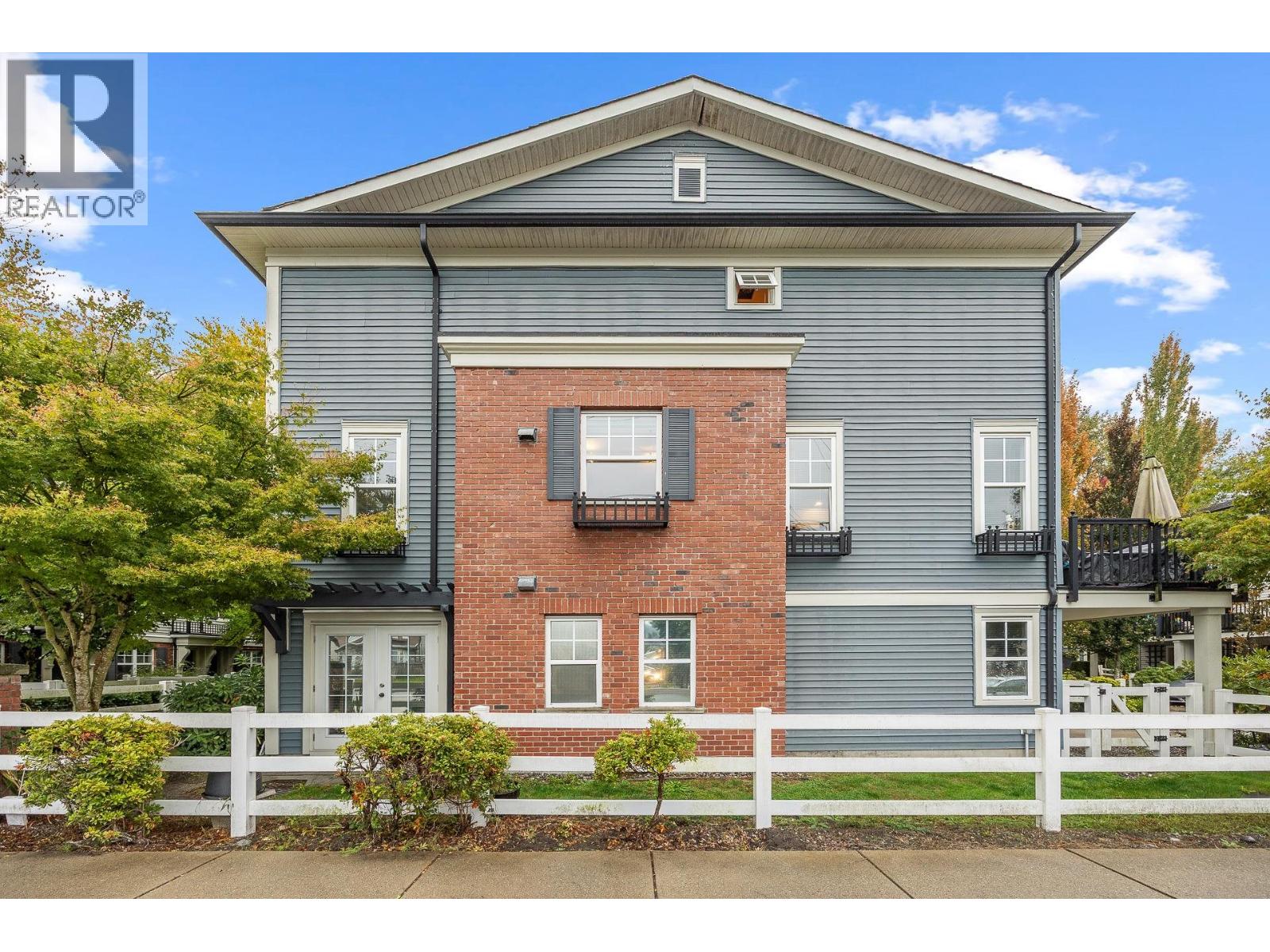 5 2495 Davies Avenue, Port Coquitlam, British Columbia  V3C 0B2 - Photo 5 - R3059223