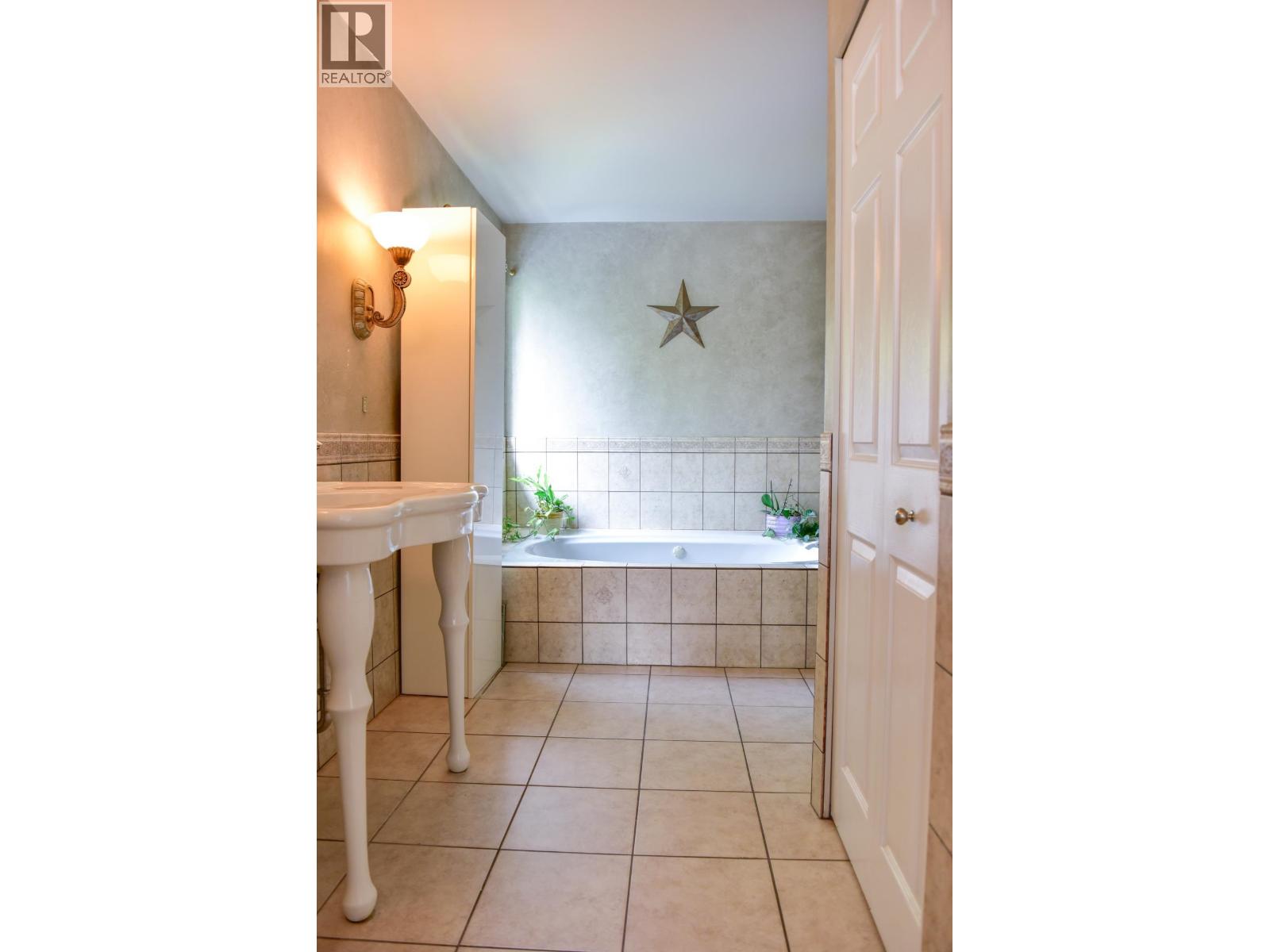 1 Buckhorn Place, Port Moody, British Columbia  V3H 4M2 - Photo 21 - R3053863