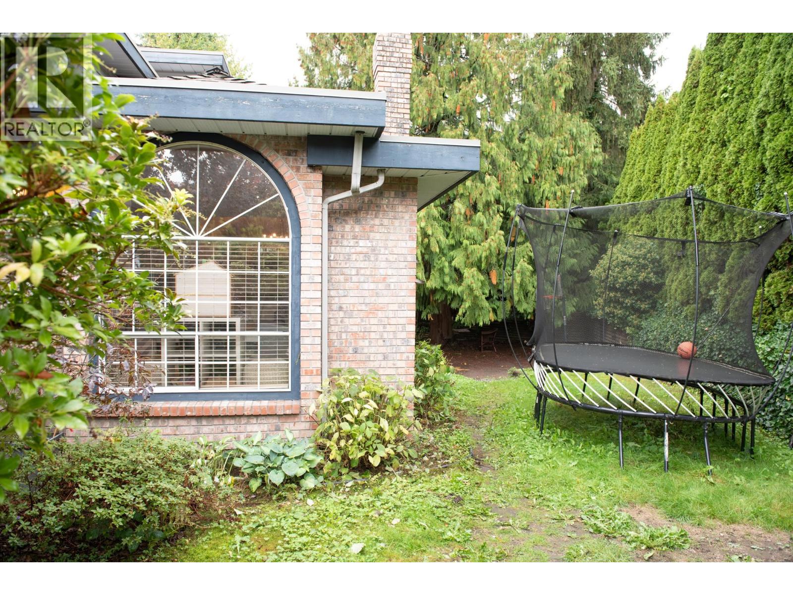 1 Buckhorn Place, Port Moody, British Columbia  V3H 4M2 - Photo 2 - R3053863