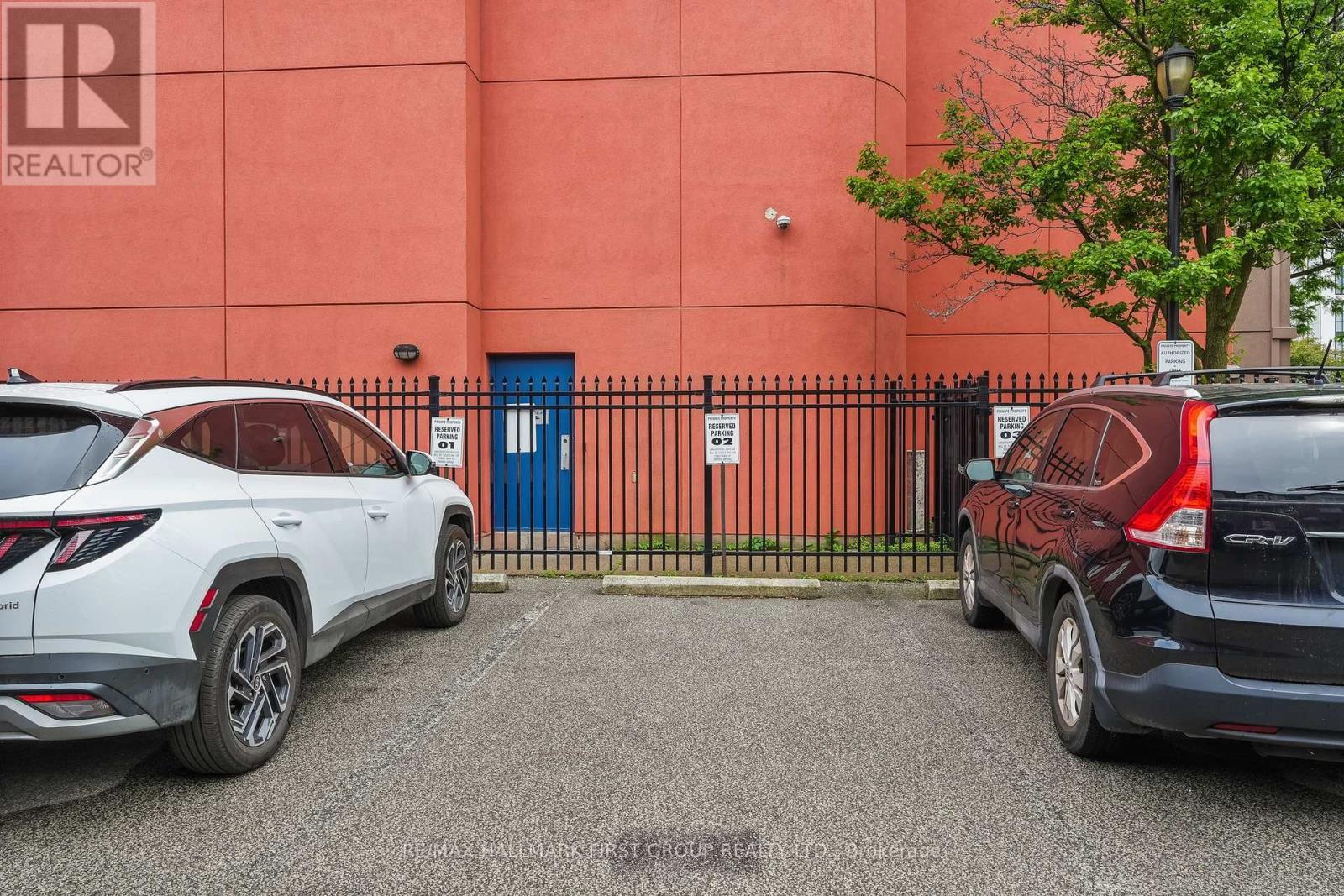2 - 262 St. Helen's Avenue, Toronto, Ontario  M6H 4A4 - Photo 24 - C12467237