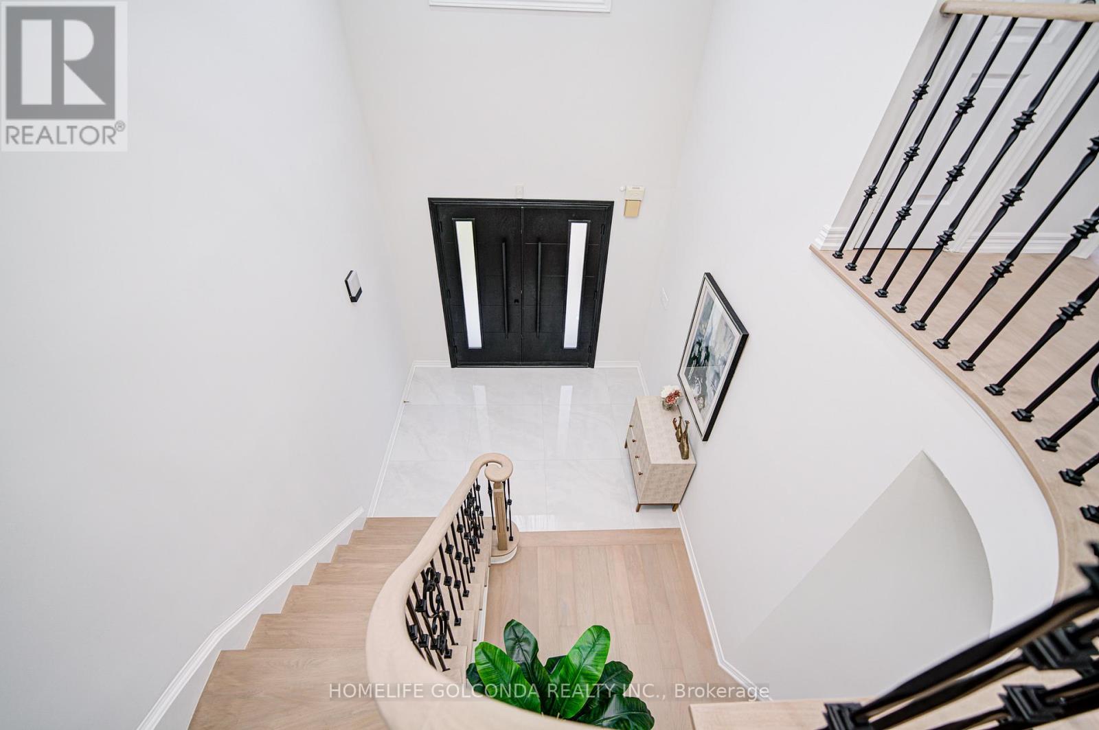 1362 Clarence Street, Vaughan, Ontario  L4H 1T1 - Photo 21 - N12467234