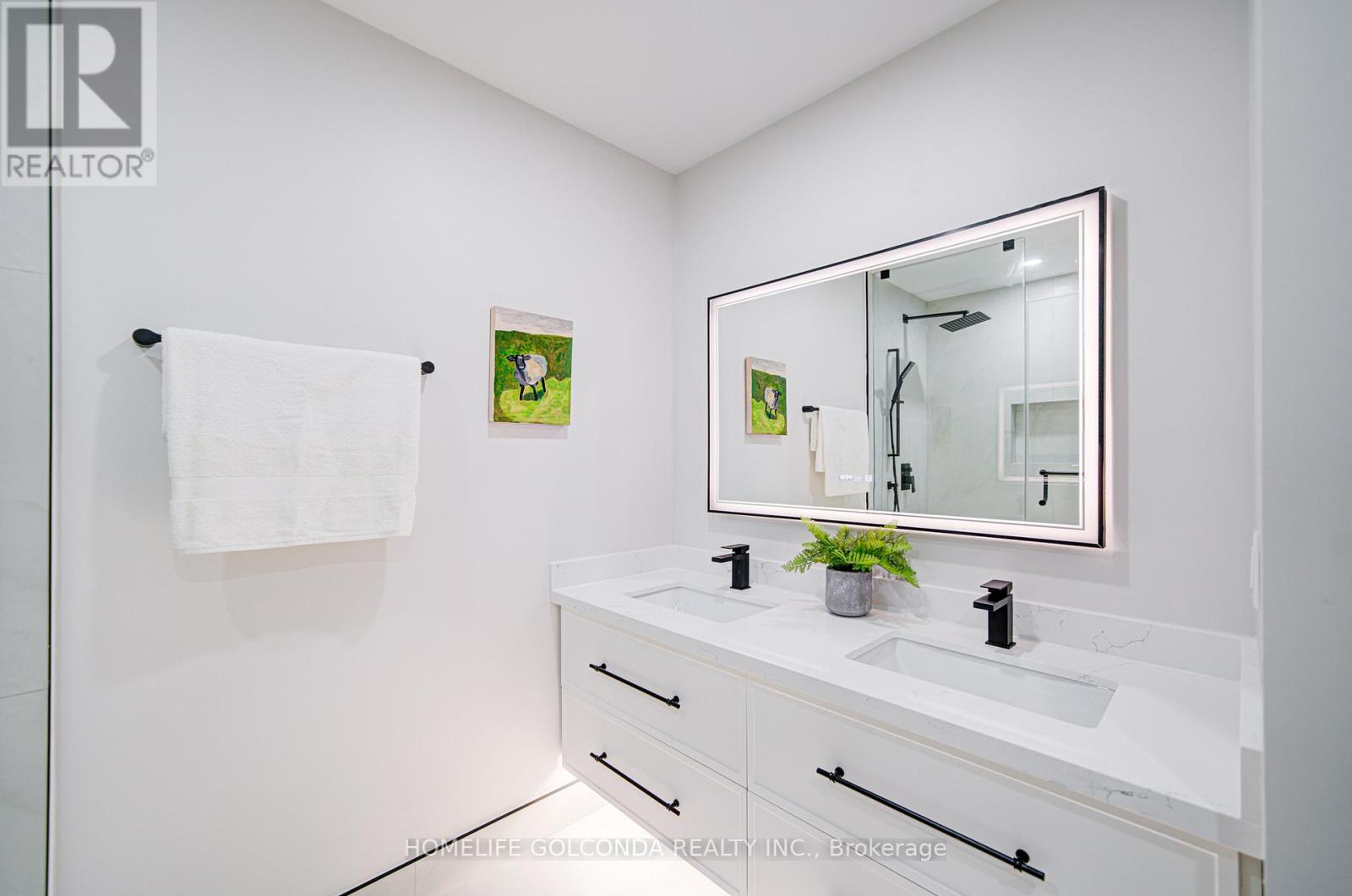 1362 Clarence Street, Vaughan, Ontario  L4H 1T1 - Photo 29 - N12467234