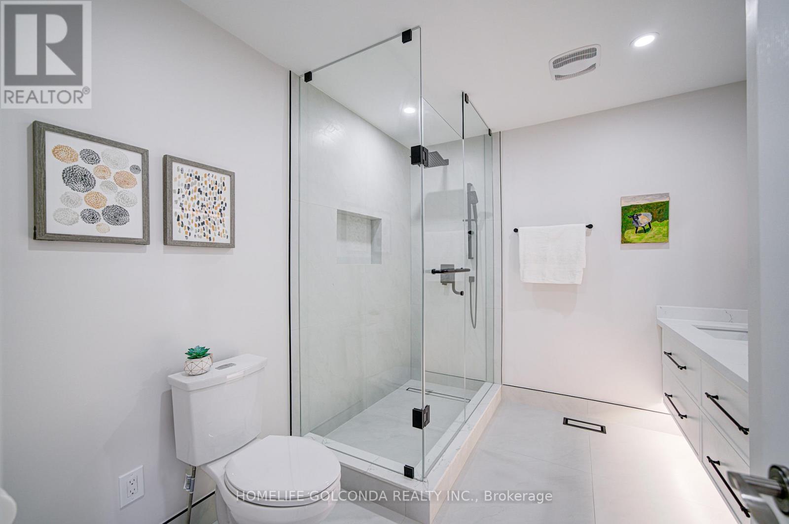 1362 Clarence Street, Vaughan, Ontario  L4H 1T1 - Photo 30 - N12467234