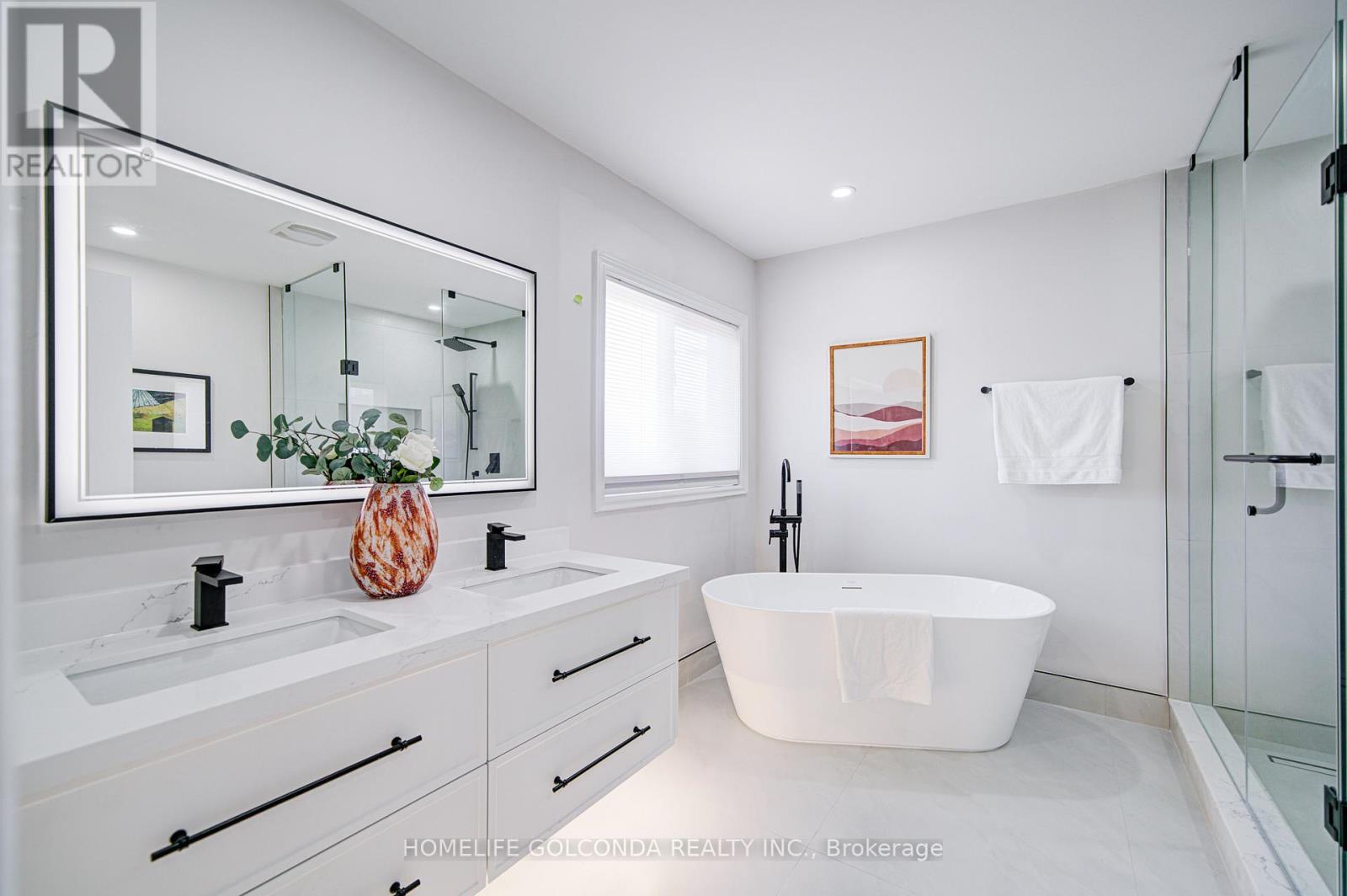 1362 Clarence Street, Vaughan, Ontario  L4H 1T1 - Photo 35 - N12467234