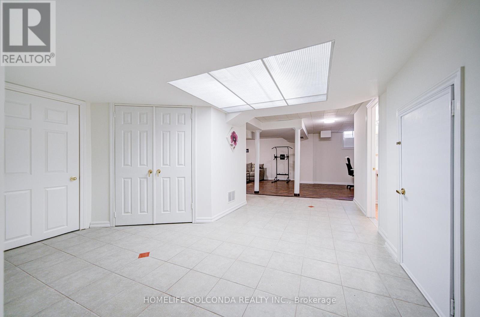 1362 Clarence Street, Vaughan, Ontario  L4H 1T1 - Photo 38 - N12467234