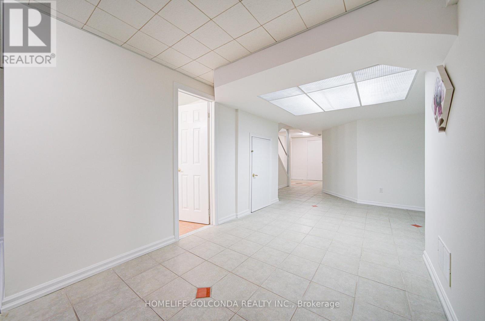 1362 Clarence Street, Vaughan, Ontario  L4H 1T1 - Photo 39 - N12467234