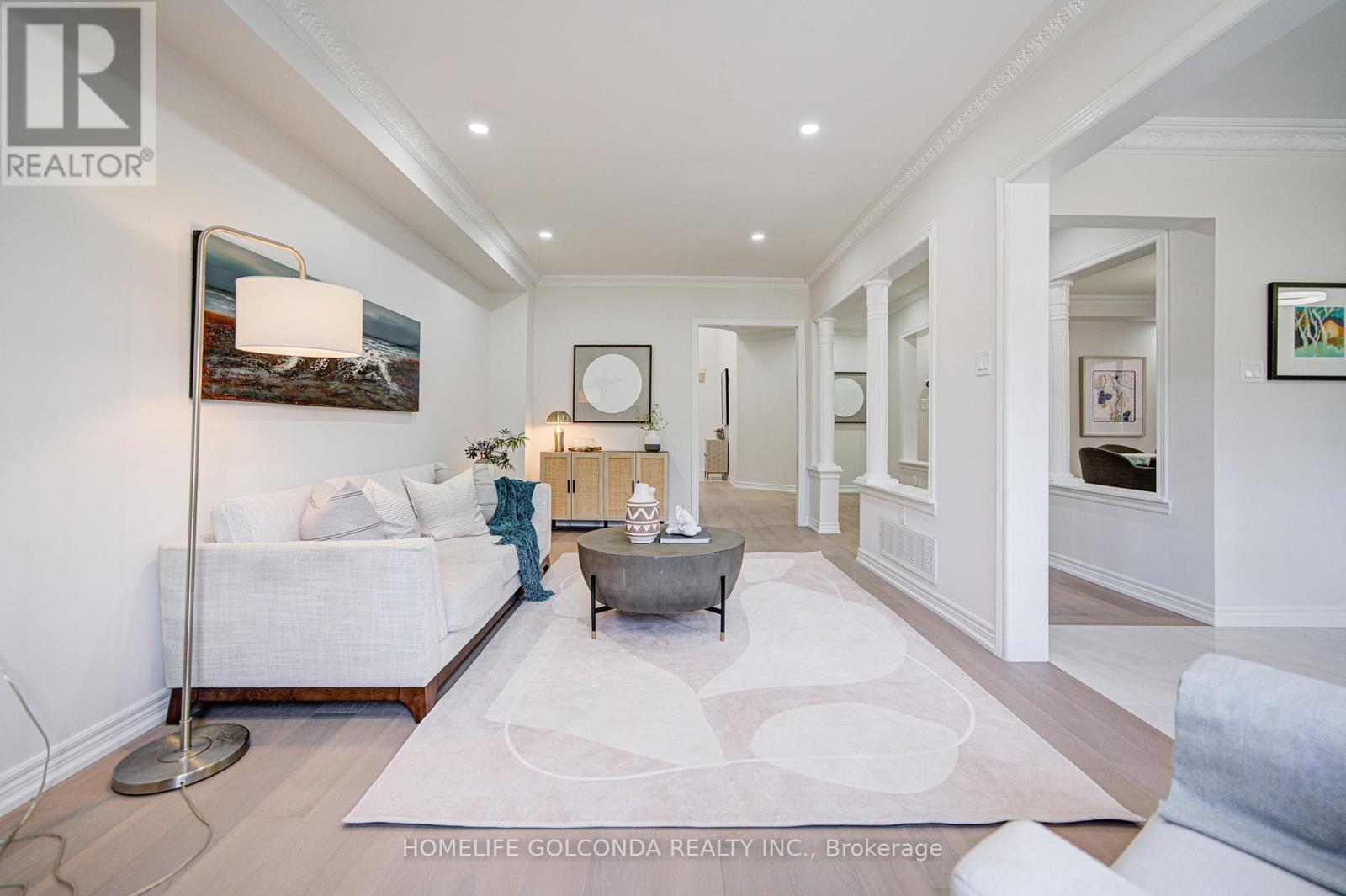 1362 Clarence Street, Vaughan, Ontario  L4H 1T1 - Photo 5 - N12467234