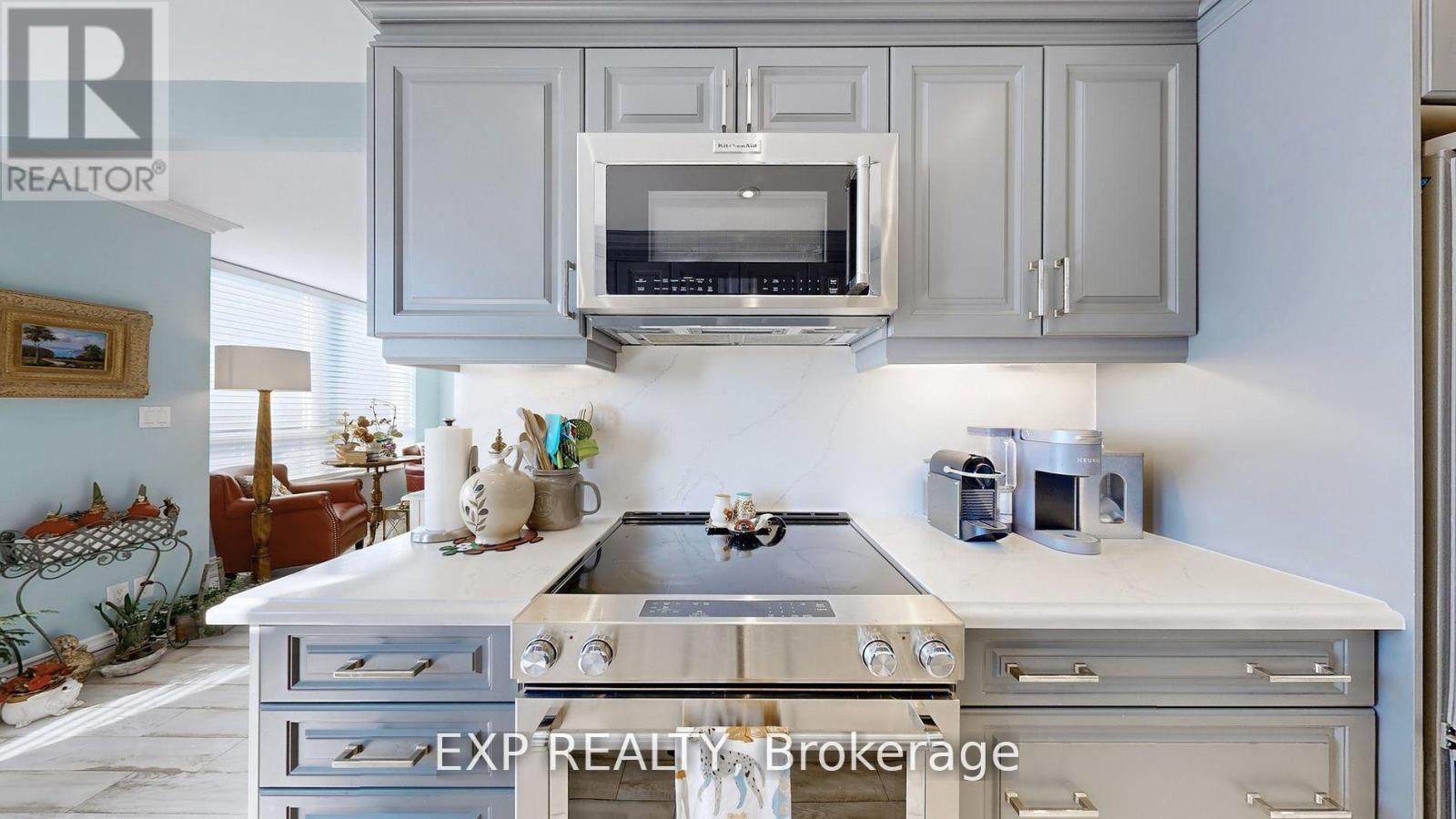 Ph6 - 29 Northern Hts Drive, Richmond Hill, Ontario  L4B 4L8 - Photo 17 - N12467238
