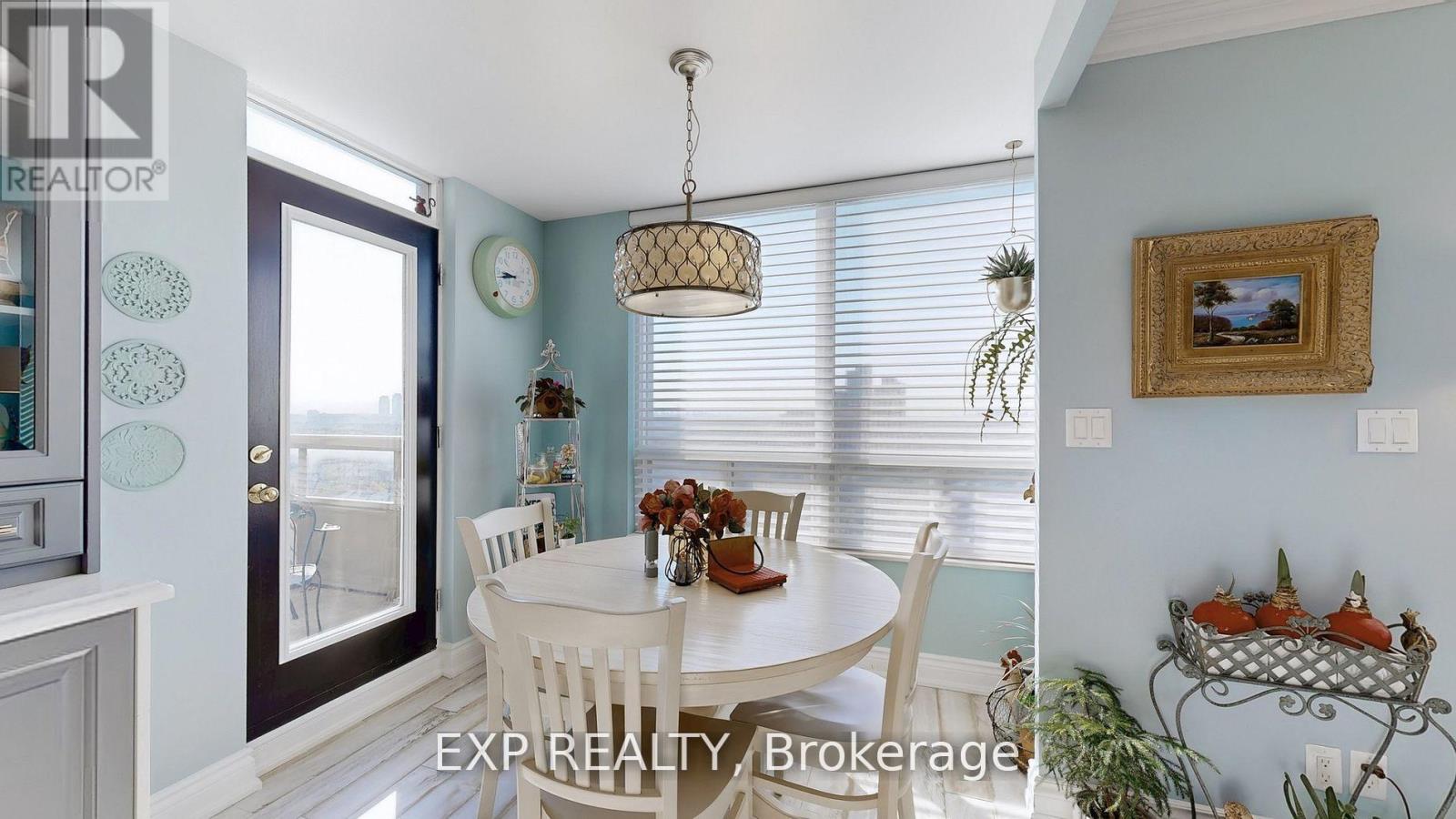 Ph6 - 29 Northern Hts Drive, Richmond Hill, Ontario  L4B 4L8 - Photo 18 - N12467238