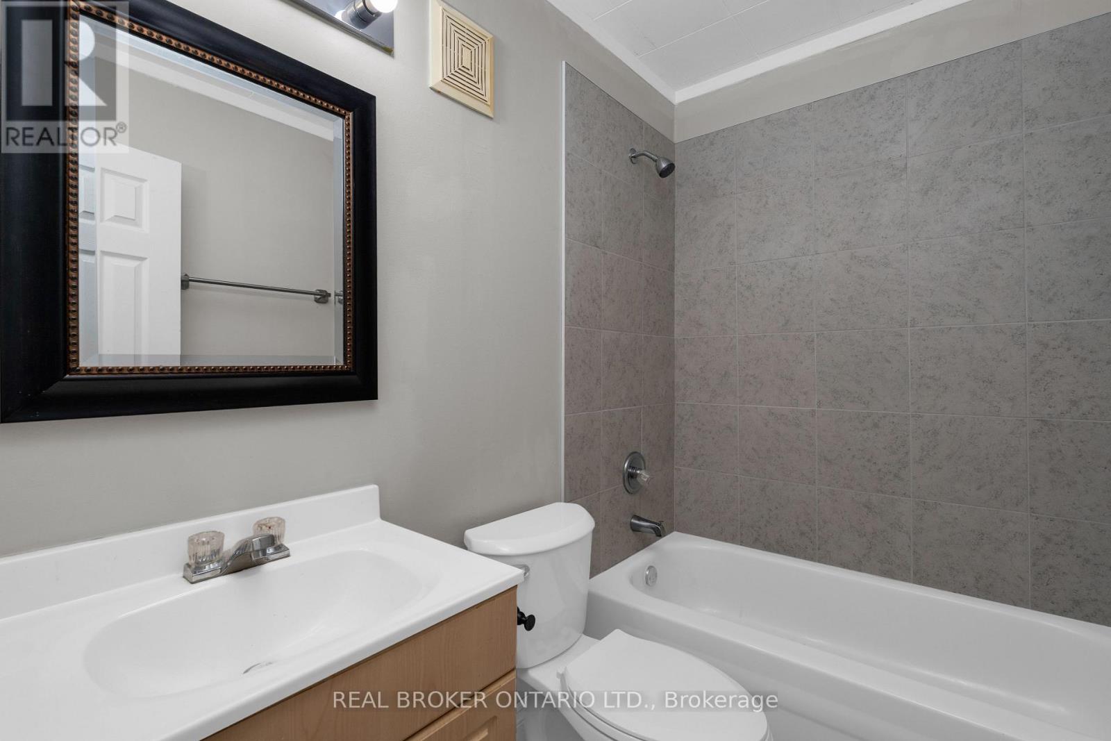 280 John Street, Orillia, Ontario  L3V 3H9 - Photo 22 - S12467241