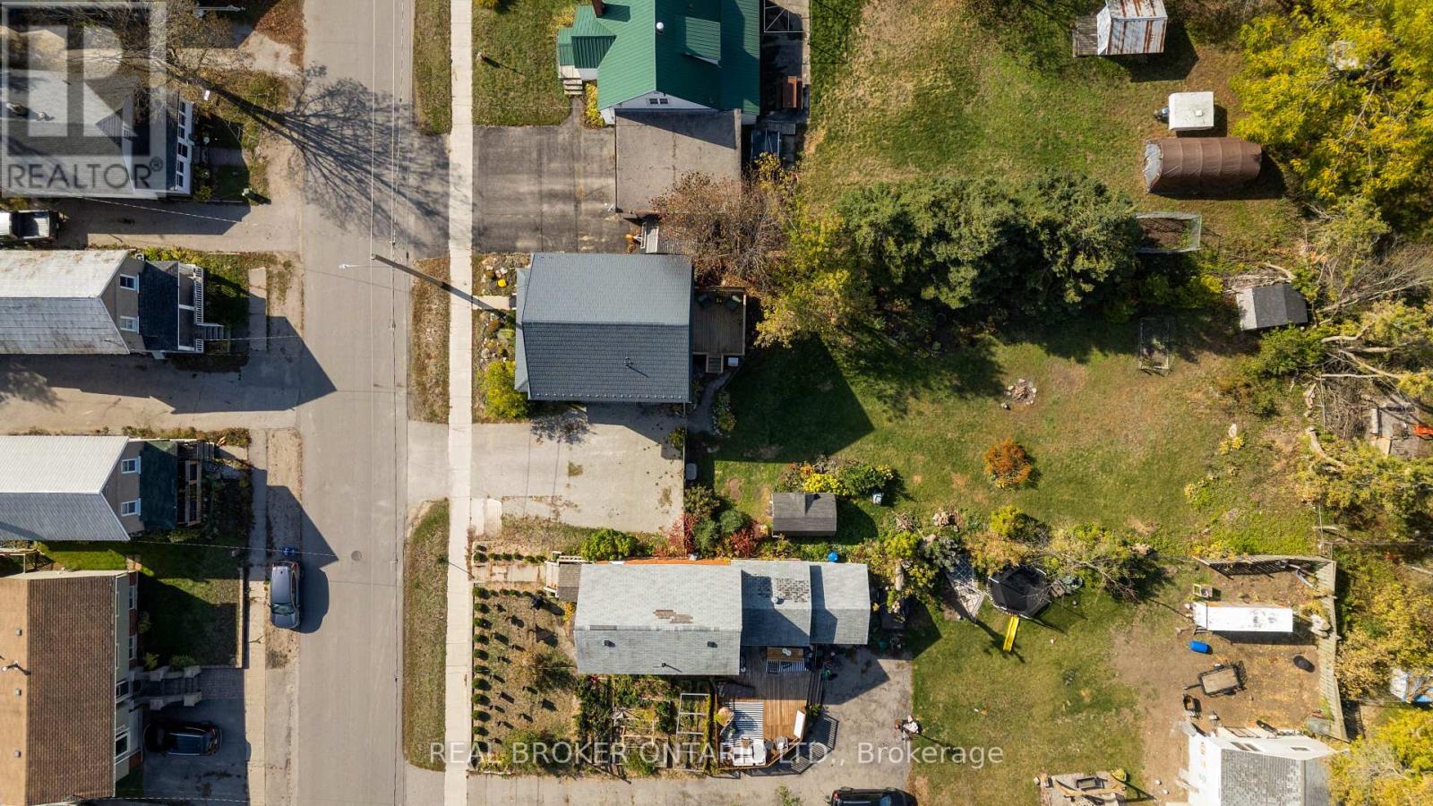 280 John Street, Orillia, Ontario  L3V 3H9 - Photo 3 - S12467241